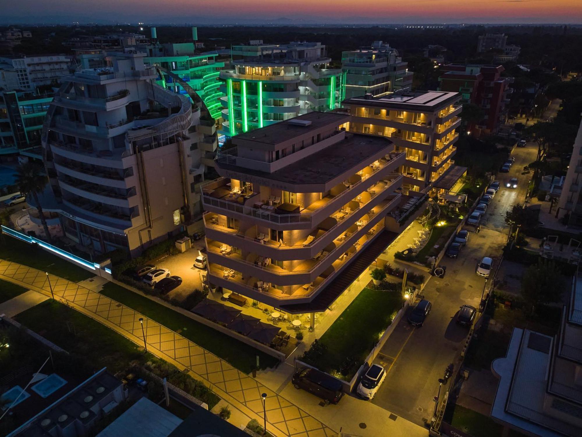 Bellettini Hotel Milano Marittima Exterior photo